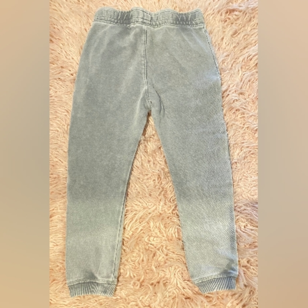Joggers - Picture 11 of 12
